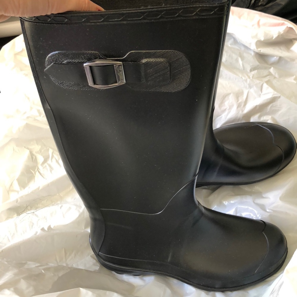 Rain boots